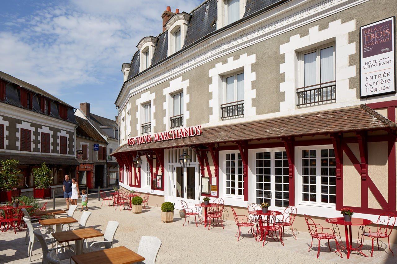 Relais Des Trois Chateaux Hotel-Restaurant - Teritoria Cour-Cheverny Exterior foto